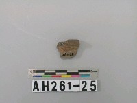 藏品(硬陶口緣殘件)的圖片